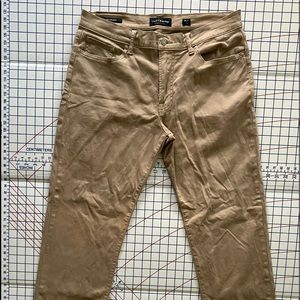 Lucky 363 Straight men 35x30 actual, flat front stretch jeans 5 pocket, w zipper